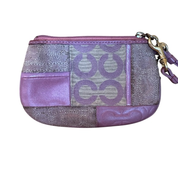 Coach Signature Patchwork Wristlet - Picture 6 of 11